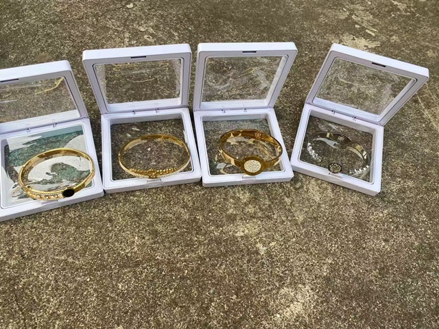 Ring display case front view